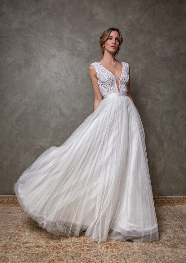 flowy-wedding-dresses-inspired-nature-katia-delatola_02