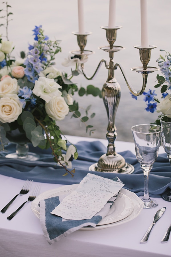 romantic-styled-shoot-beach_12x