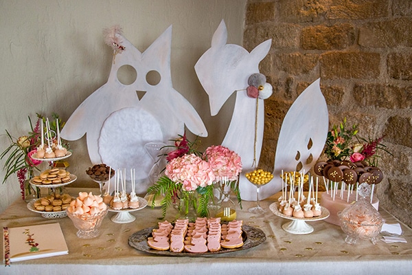 modern-girl-baptism-ideas-vivid-colours_01