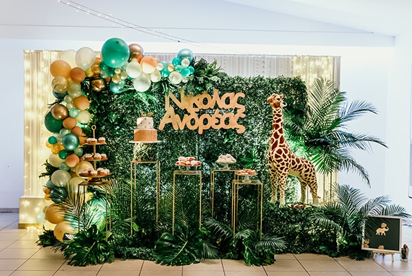unique-baptism-ideas-boy-theme-jungle_00