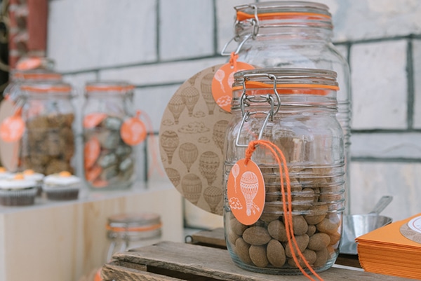 beautiful-baptism-ideas-hot-air-balloon_11