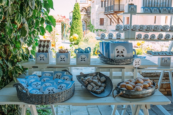 beautiful-boy-baptism-decoration-ideas-theme-panda_01