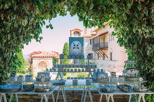 beautiful-boy-baptism-decoration-ideas-theme-panda_07