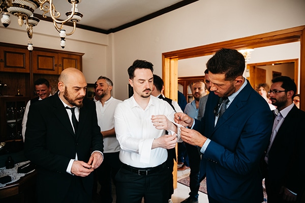 beautiful-spring-wedding-flowers-vivid-colours_13