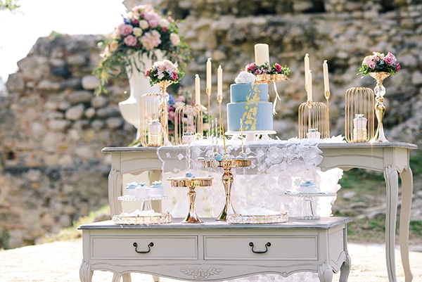 dreamy-elegant-styled-shoot-romantic-vintage-details_00