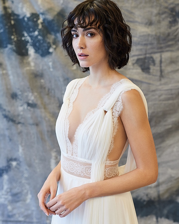 ethereal-feminine-wedding-dresses-you-will-love_06