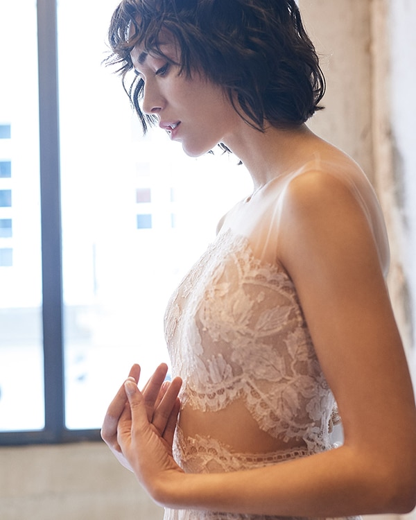 ethereal-feminine-wedding-dresses-you-will-love_11