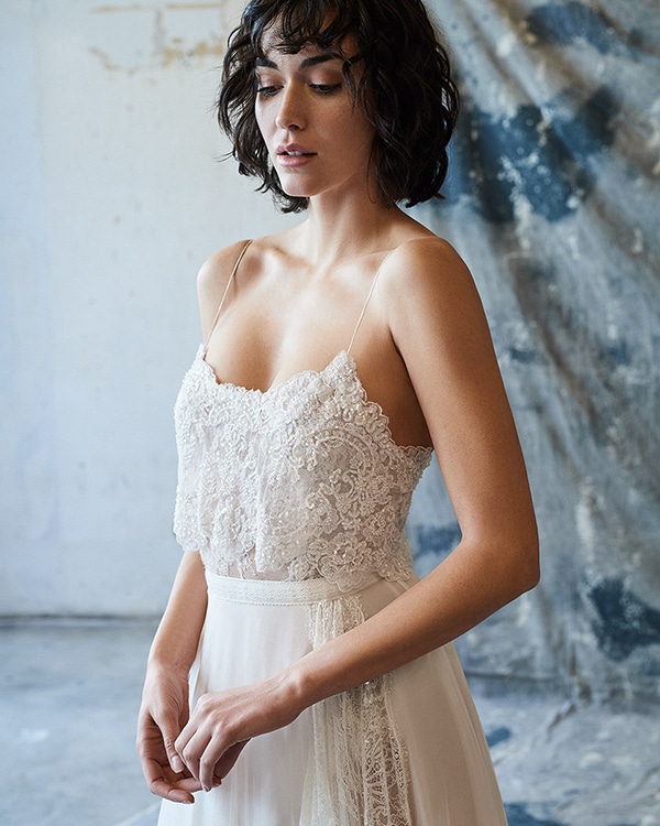 ethereal-feminine-wedding-dresses-you-will-love_17