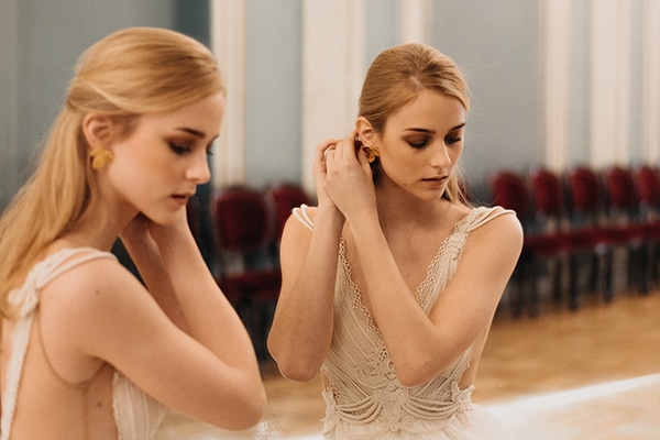 stunning-bridal-collection-atelier-zolotas-hellenic-vintage-collection_03