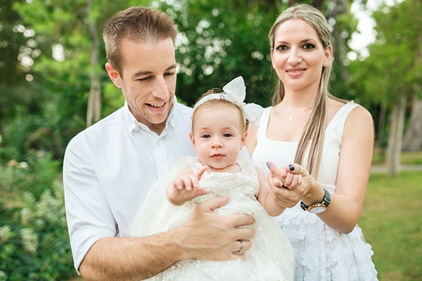 romantic-chic-baptism-giraffe-theme_26