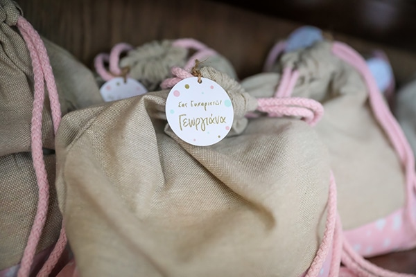 romantic-girl-baptism-rustic-details-pink-gold_21