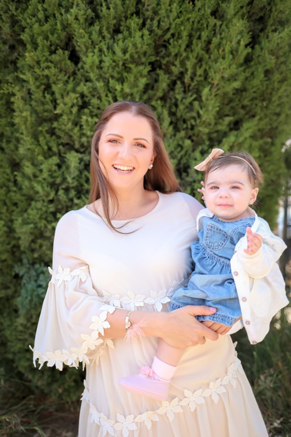 romantic-girl-baptism-rustic-details-pink-gold_27