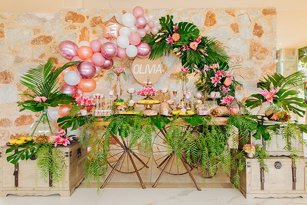 dreamy-girly-baptism-vivid-colors-tropical-details_10
