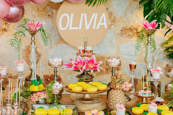 dreamy-girly-baptism-vivid-colors-tropical-details_11
