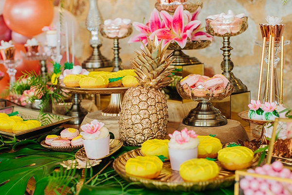 dreamy-girly-baptism-vivid-colors-tropical-details_15
