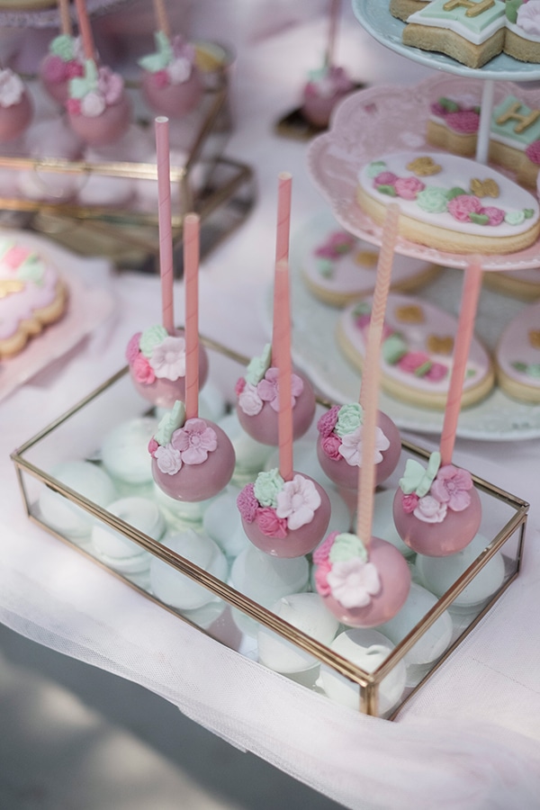 vivid-girly-baptism-butterflies-flowers-pink-tones_10