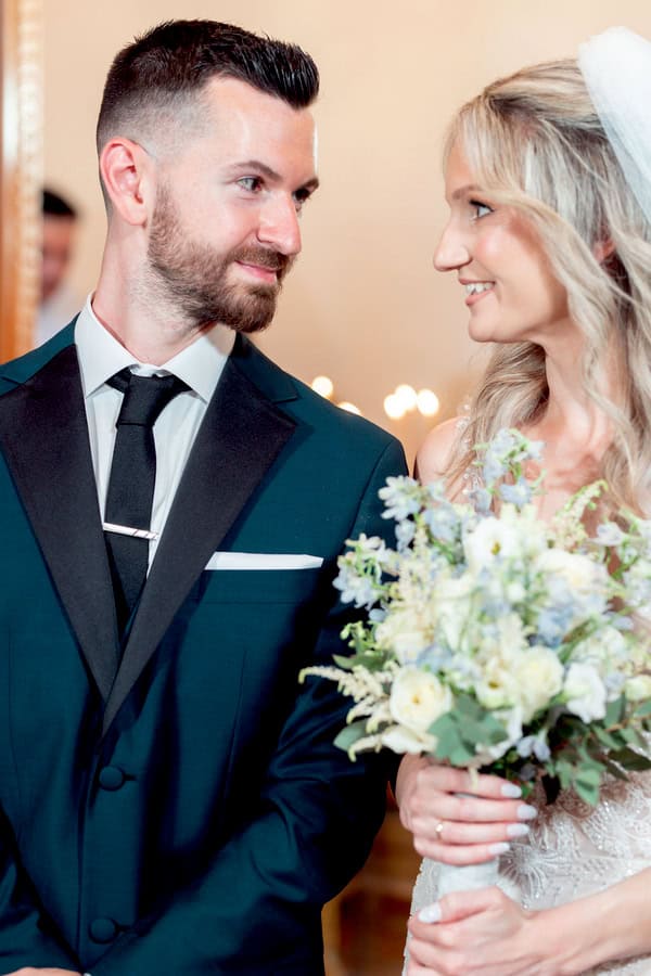 Summer Wedding With Romantic Vibes In Patra