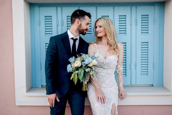 Summer Wedding With Romantic Vibes In Patra