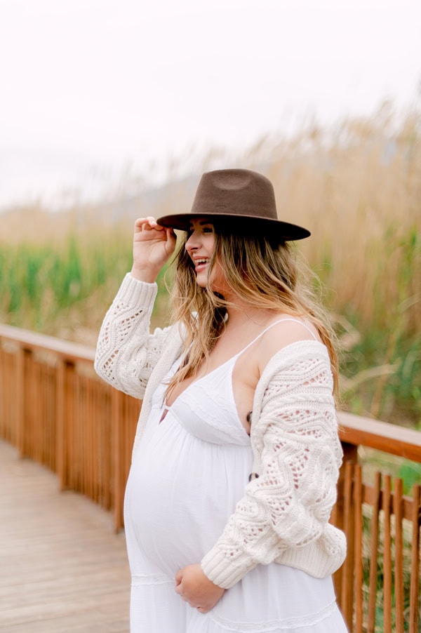 Beautiful Moments In Prenatal Photoshoot That Touched Us