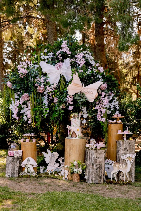 Lovely Decoration Ideas Girl Baptism Enchanted Forest Theme