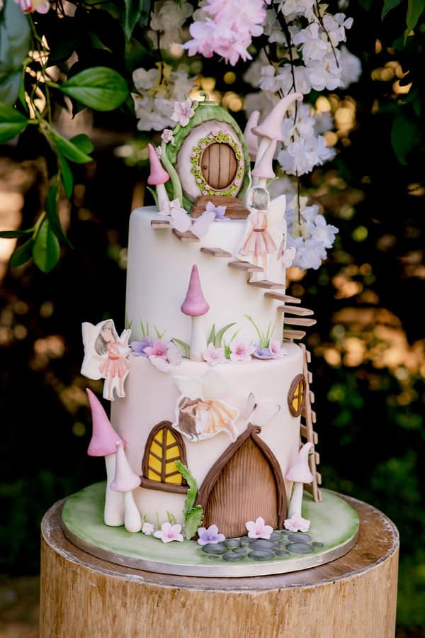Lovely Decoration Ideas Girl Baptism Enchanted Forest Theme