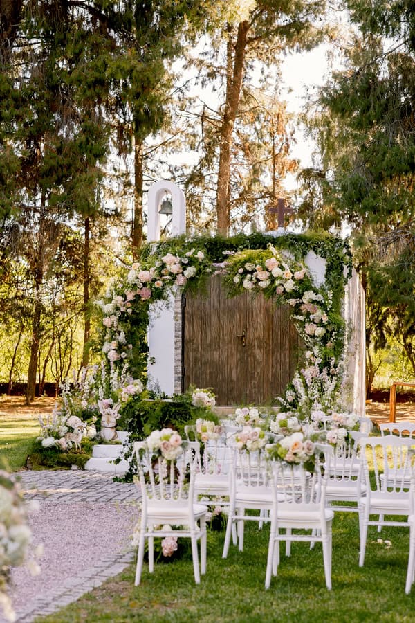 Lovely Decoration Ideas Girl Baptism Enchanted Forest Theme