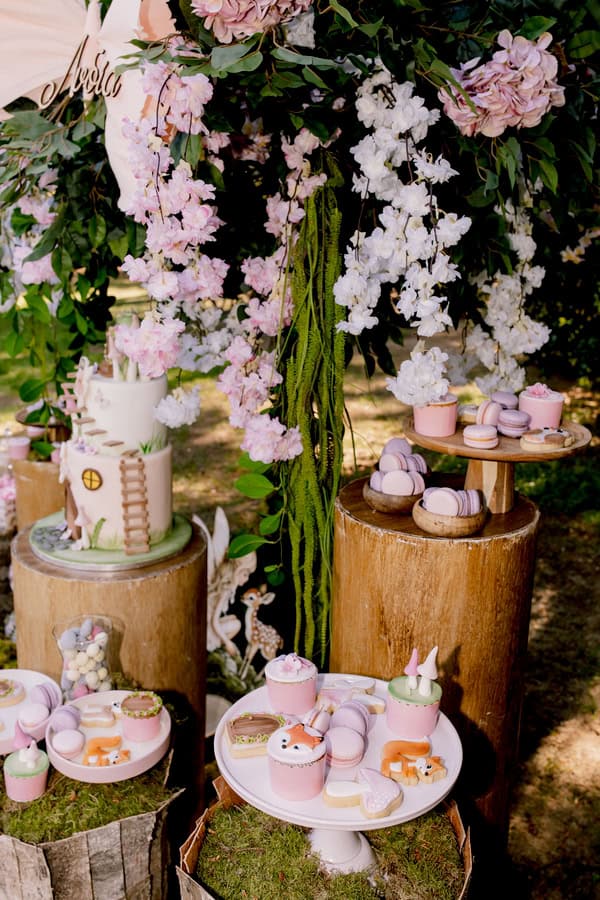 Lovely Decoration Ideas Girl Baptism Enchanted Forest Theme