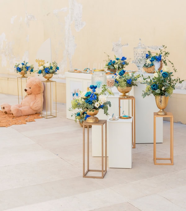 Ideas For Chic Baptism Teddy Bear Hot Air Balloon Theme Playful Details