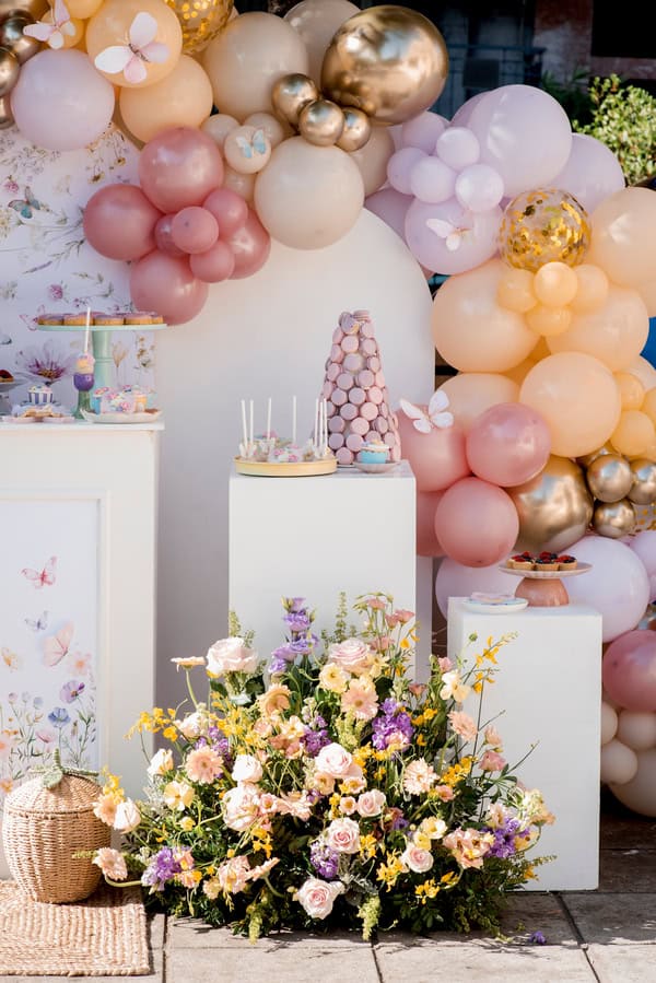Ideas For Girly Baptism With Pastel Colors And Flowers