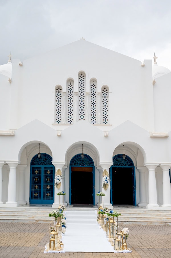 Romantic Summer Wedding With White And Blue Details