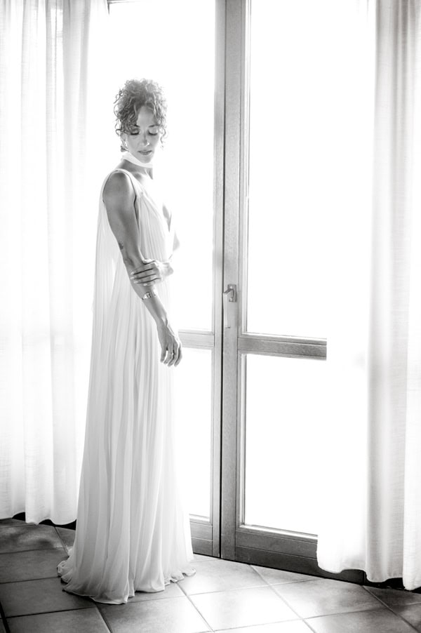 Romantic Wedding With Bright Colors And Wildflowers