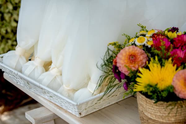 Romantic Wedding With Bright Colors And Wildflowers