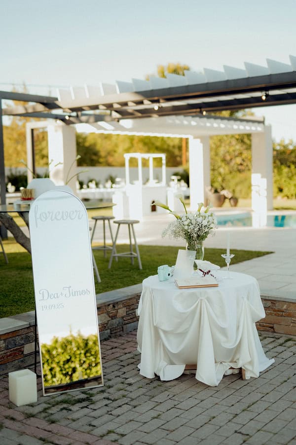 Romantix Autumn Wedding White Tones
