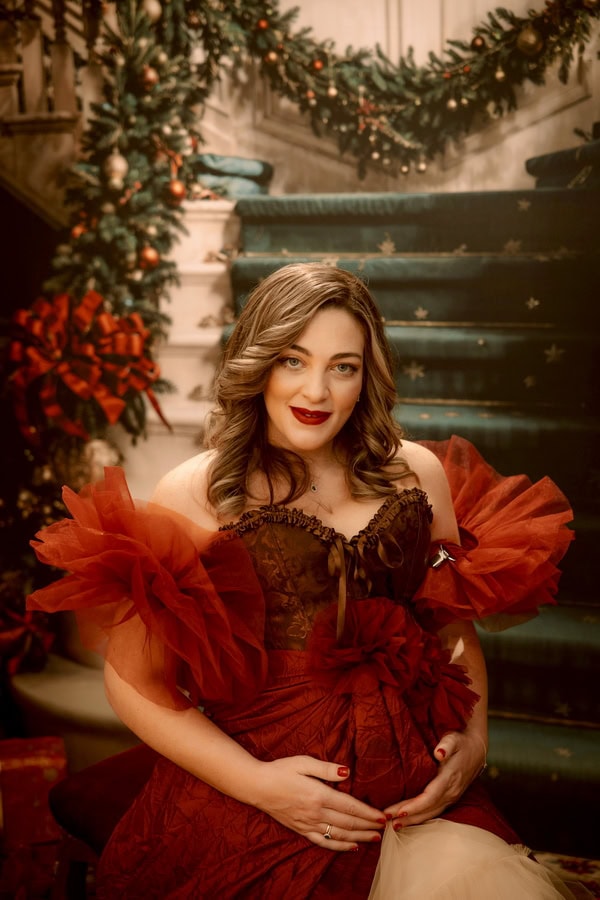 Christmas Maternity Photoshoot Fairytale