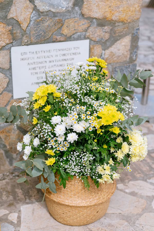 Ideas Decorative Girl Baptism Yellow Shades Laforet