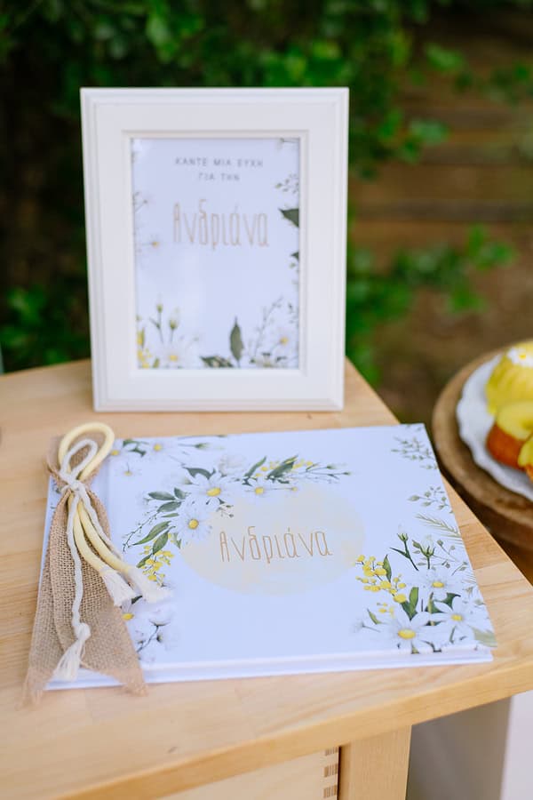 Ideas Decorative Girl Baptism Yellow Shades Laforet