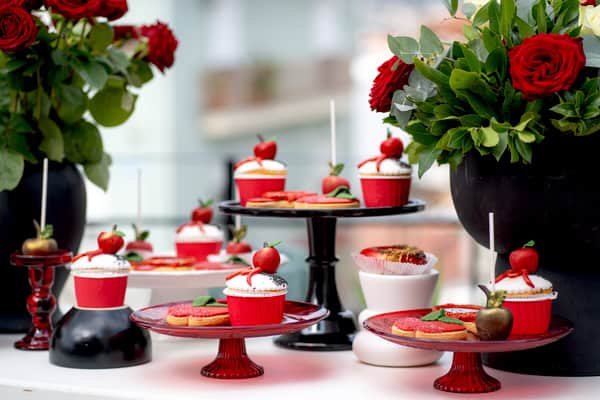 Fantastic Snow White Baptism Decoration Ideas