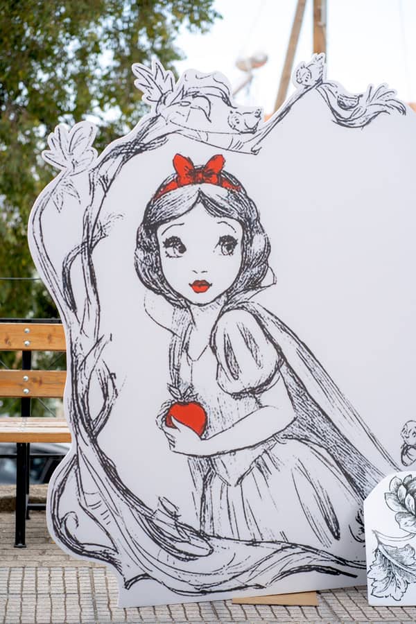 Fantastic Snow White Baptism Decoration Ideas