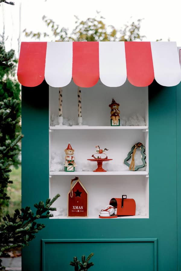 Ideas For Christmas Baptism Toy Shop Theme