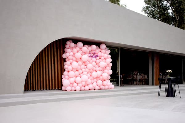 Pretty Decoration Ideas Romantic Baptism Hydrangeas Roses
