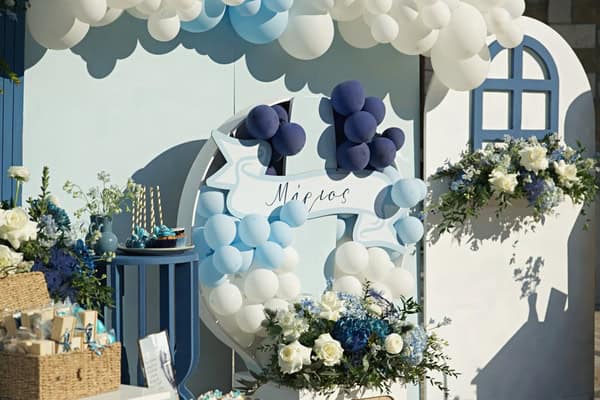 Ιδέες για αγορίστικη βάπτιση με θέμα το αερόστατο