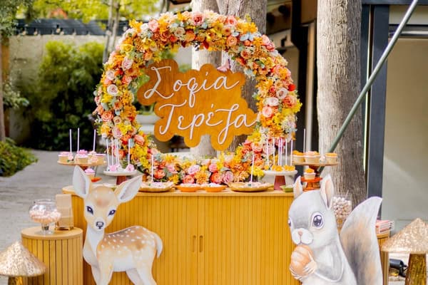 Προτάσεις για βάπτιση κοριτσιού με θέμα τα ζωάκια του δάσους σε φθινοπωρινές αποχρώσεις