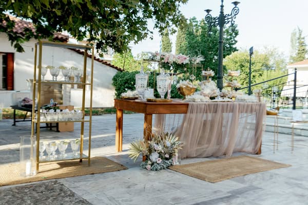 Romantic Church Wedding Decoration Pampas Grass Roses