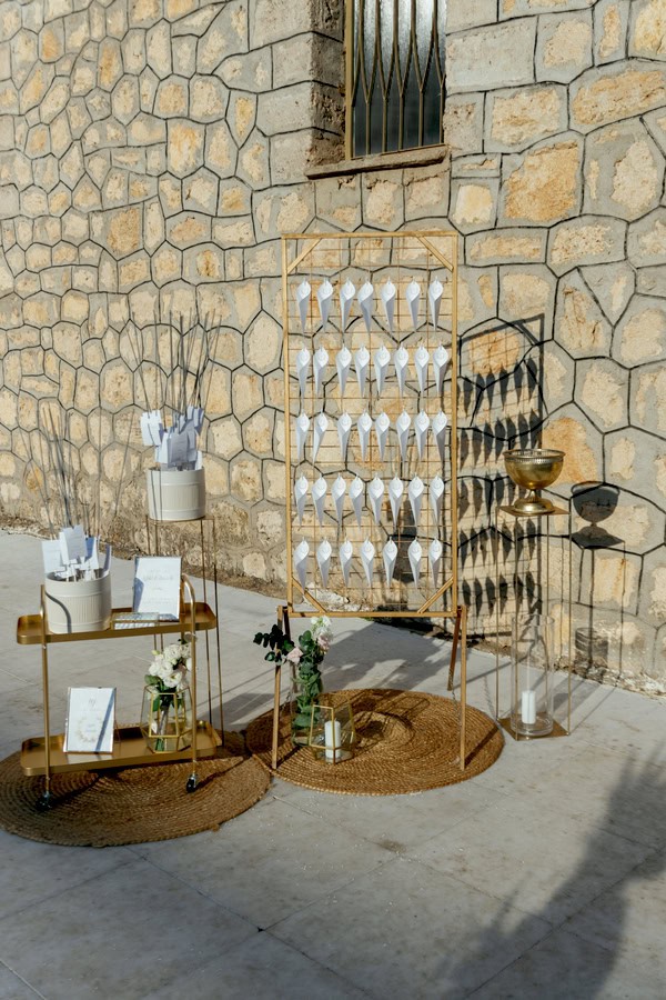 Romantic Church Wedding Decoration Pampas Grass Roses
