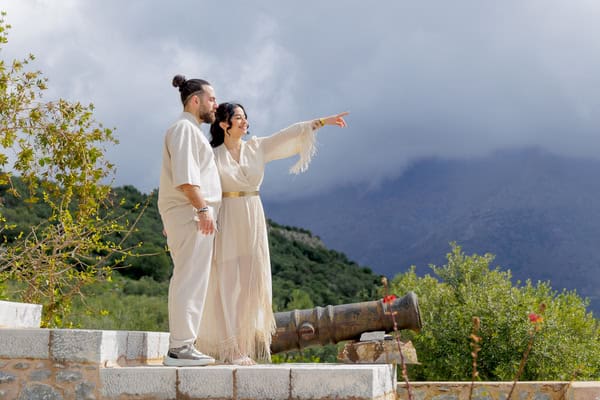 Romantic Prewedding Photoshoot Mani Sea