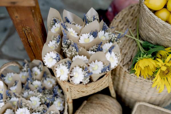 Summer Wedding Decoration Lemons Lavender Sunflowers